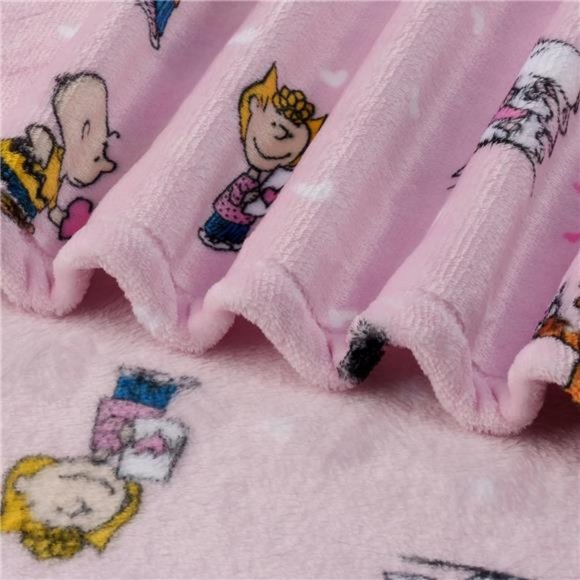 Blanket Peanuts Cute Character Snoopy Plush Throw Blanket, Pink 55x70 Inch - Picture 2 of 8